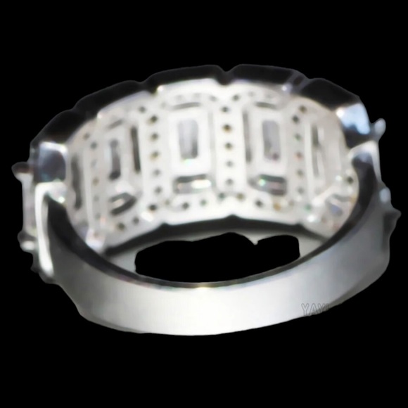 Zircon 925 Silver 5 Stone Band Ring - Picture 6 of 12